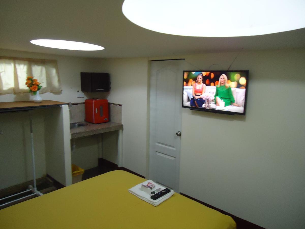 Hostaling Guayaquil Mercedes Extérieur photo