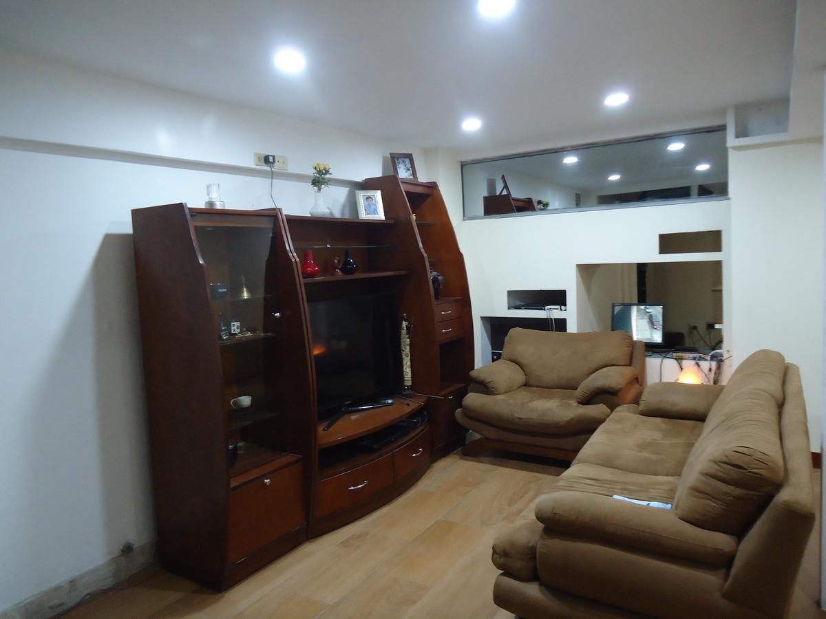 Hostaling Guayaquil Mercedes Extérieur photo